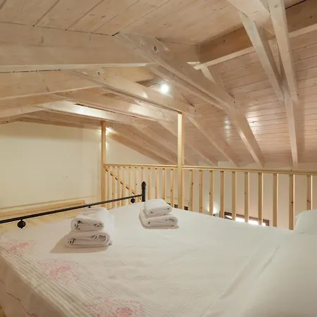 Maniaveta's House 펜션 *