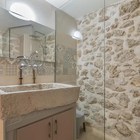 펜션 Maniaveta's House *