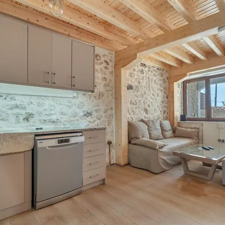 Maniaveta's House 펜션