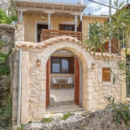 펜션 Maniaveta's House