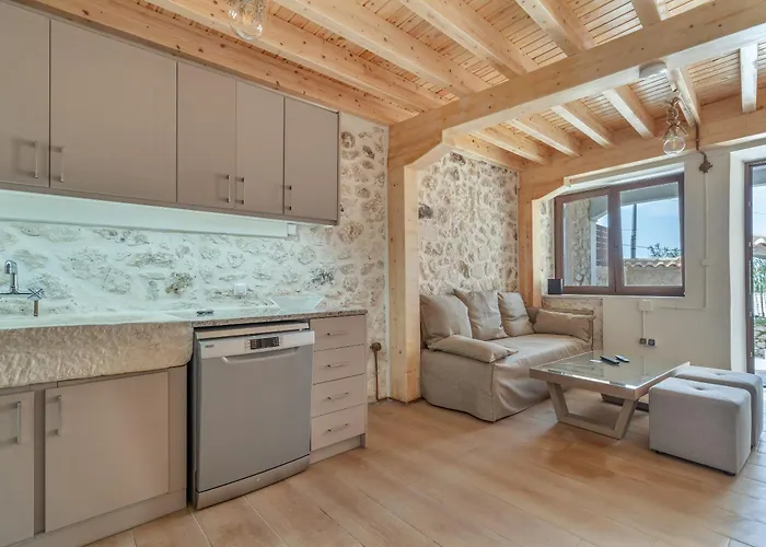 Maniaveta's House 펜션 *